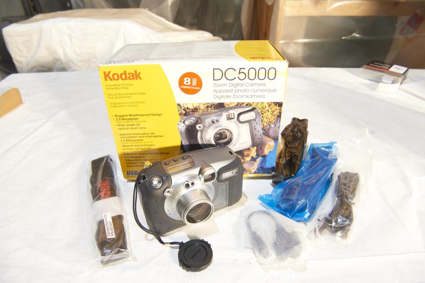 Kodak DC-5000 digital camera with original packaging.