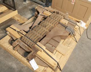 Signal lever frame, 16 lever tappet frame parts