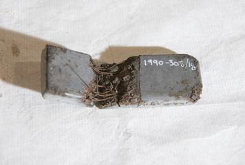 One Sample of Wire Mesh 1"x4" with Longitudinal Reinforcement