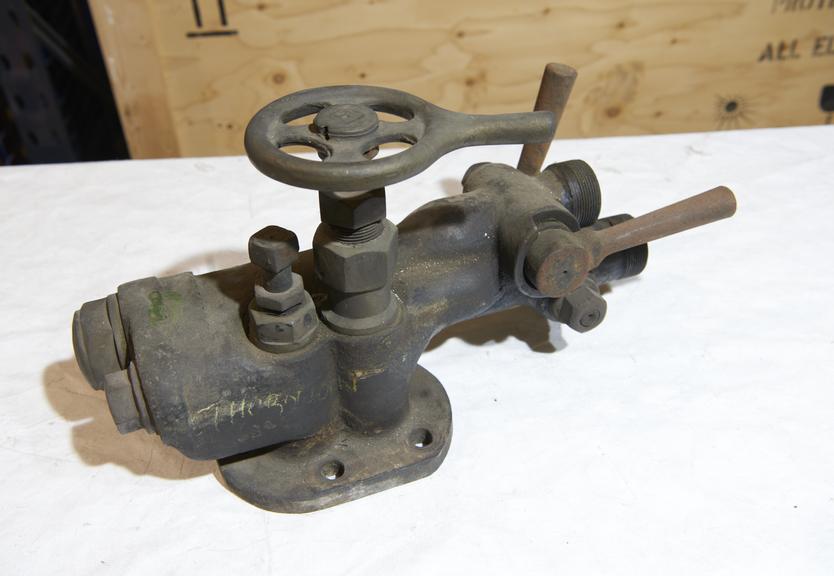 Injector, North British Railway, Dimensions: 22"x6"x13"