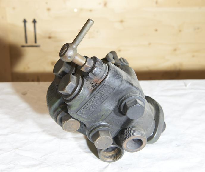 Gresham & Craven ejector