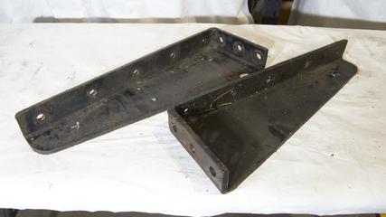 LM & S Angled Metal Plates