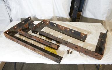 LM & S Front Footplate Angle Irons