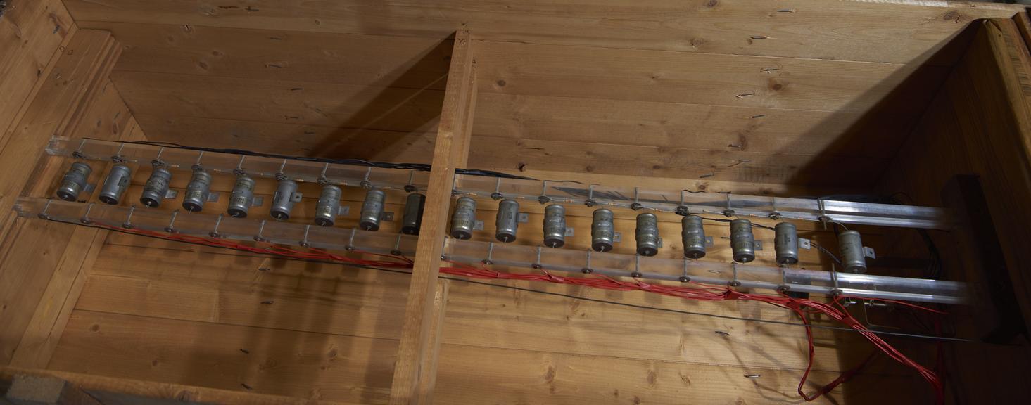 Miniature Impulse Generator