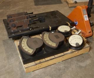 Swithgear Panels with Voltmeters and Additional Ammeters