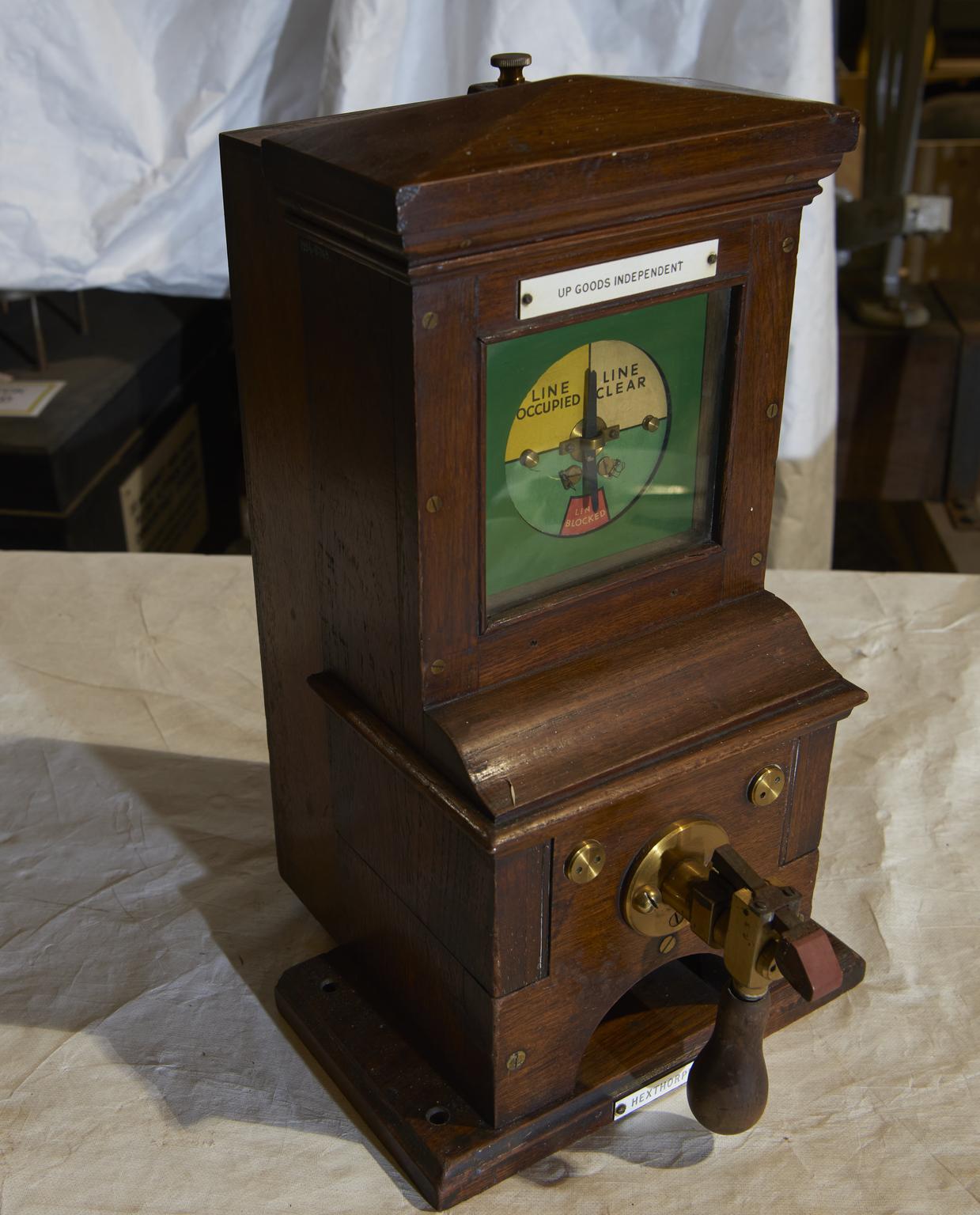 Block instrument, Great Central Railway (sending) | Science Museum ...