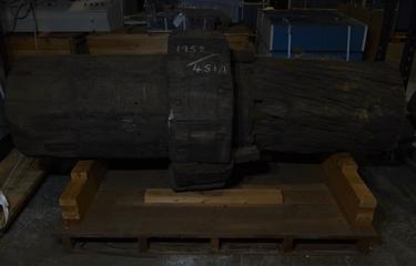 Oak Trunk Axle with Wooden Boss