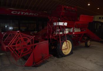 Massey-Ferguson type 780 combine harvester thresher,  1953-1962.