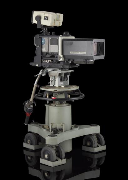 THOMSON VM-30 CAMÉRA VideoMovie Caméscope VHS-C EUR 44,90 - FR