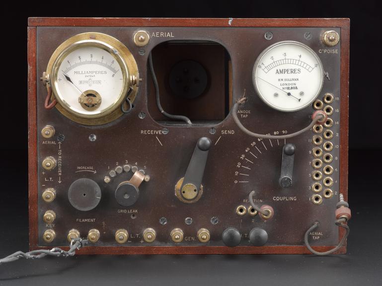 Three-valve radio receiver, 1922-1925