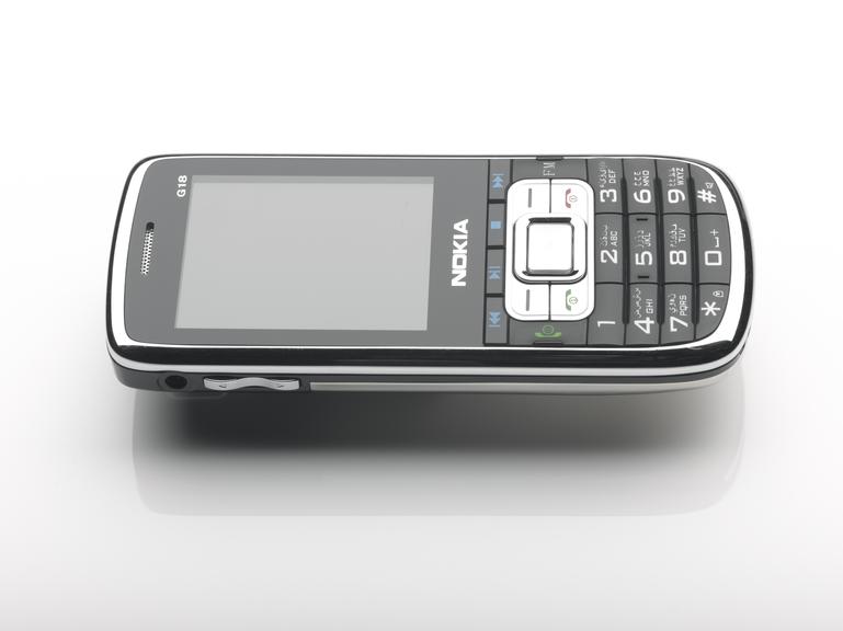 Okia G18 mobile telephone, 2007-2012