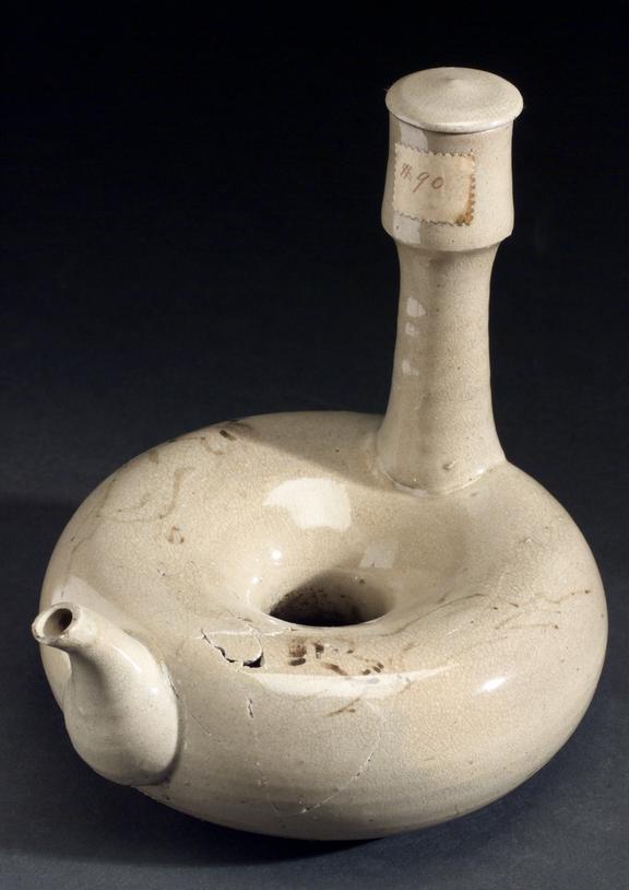 Earthenware tea pot, Japanese, 18th or 19th century