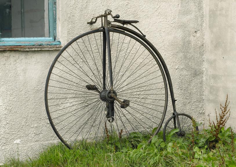 Ordinary cycle 'The Windsor' complete with saddle