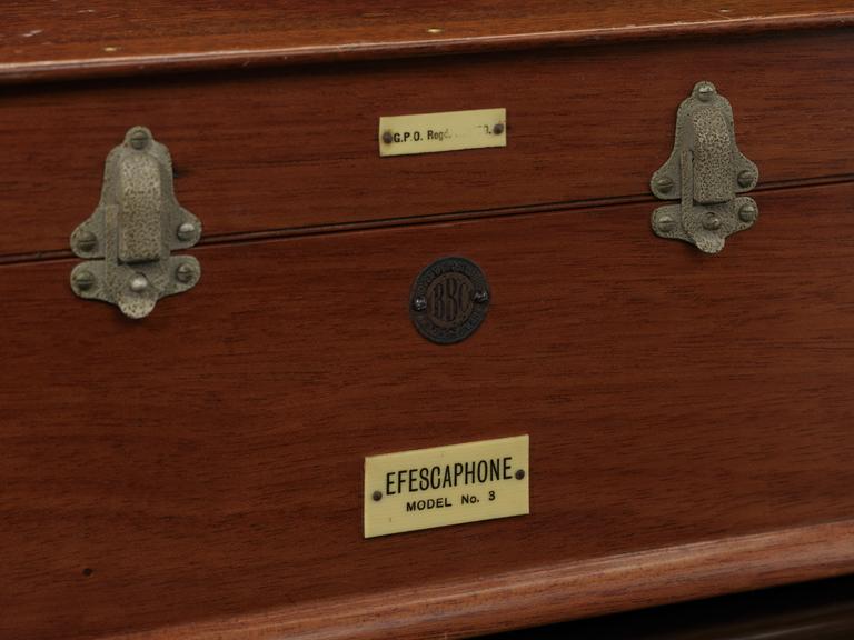 ‘Efescaphone’ model no