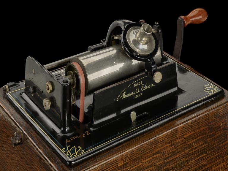 Phonograph, Edison 'Fireside', complete