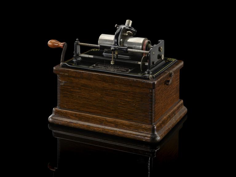 Phonograph, Edison 'Fireside', complete