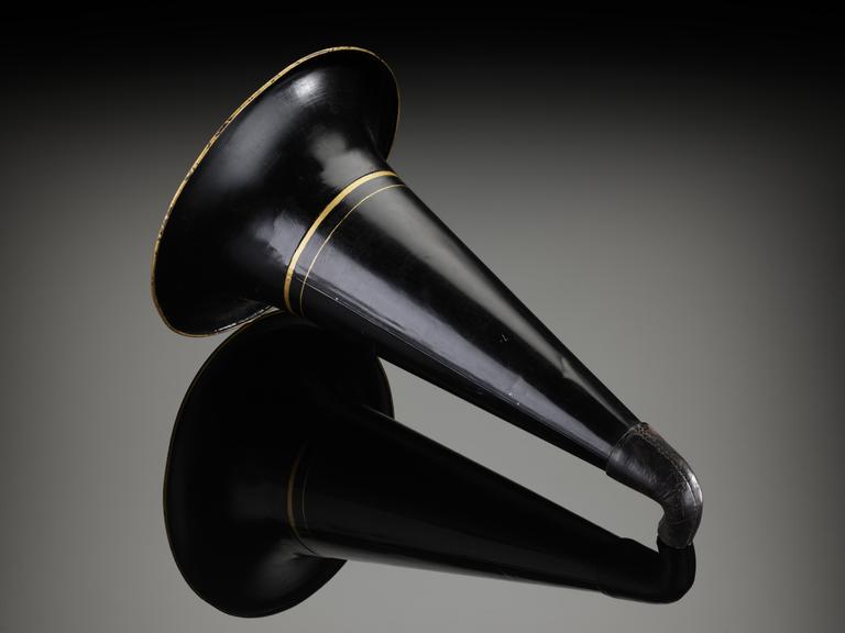 Horn for Gramophone by HMV, 1897