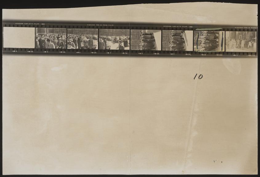 Daily Herald Contact Sheet: Demonstration against Farming Price