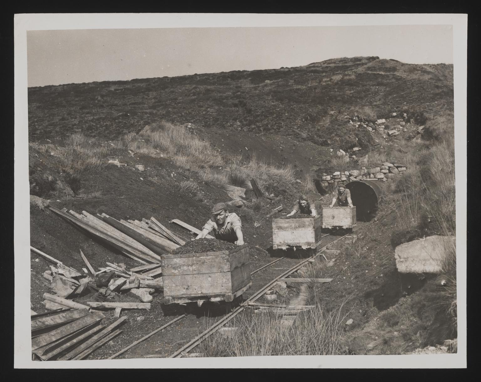 A photographic print of Industry, Fuel & Power - Coal, Pits - Miniature ...