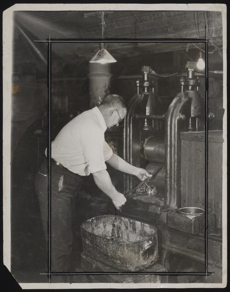 A photographic print of Industry, Metals, Gold Processing, et