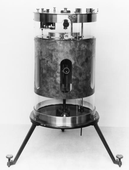 Sir W. Thomson's absolute electrometer No. 12