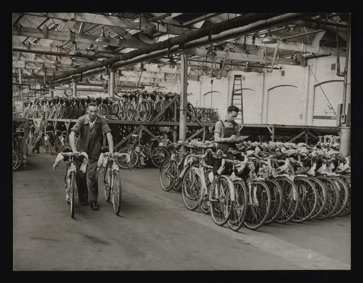 Daily Herald Photograph Hercules Bicycle Factory Science Museum Group Collection