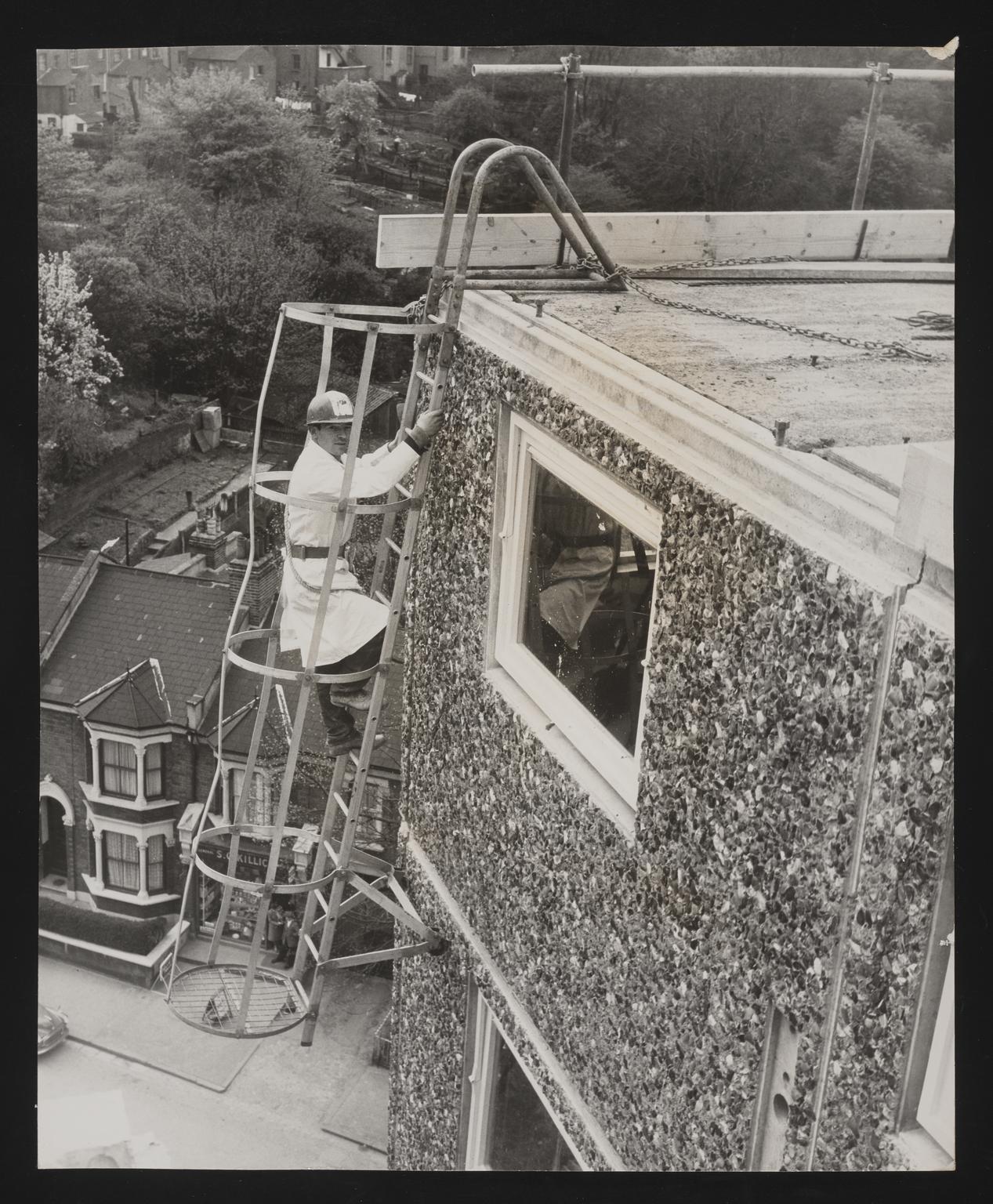 A photographic print of Building & Construction, Unit Construction ...