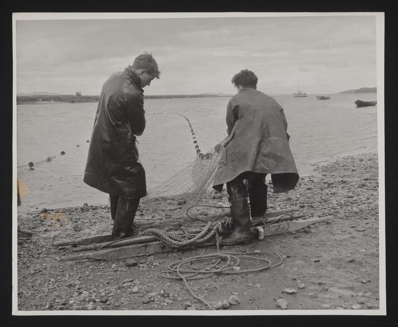 A photographic print of Fishing, Salmon | Science Museum Group Collection