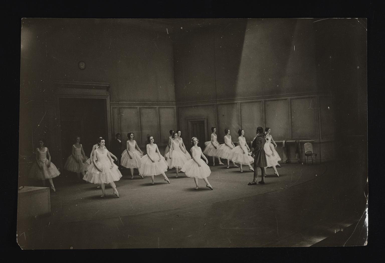 A photographic print of Dancing, Ballet - General | Science Museum ...