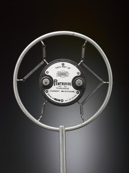 Igranic 'Pentrovol' microphone with stand, 1920-1932