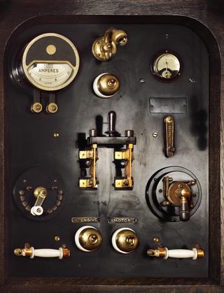 Diagnostic X-ray set, London, England, 1924-1929