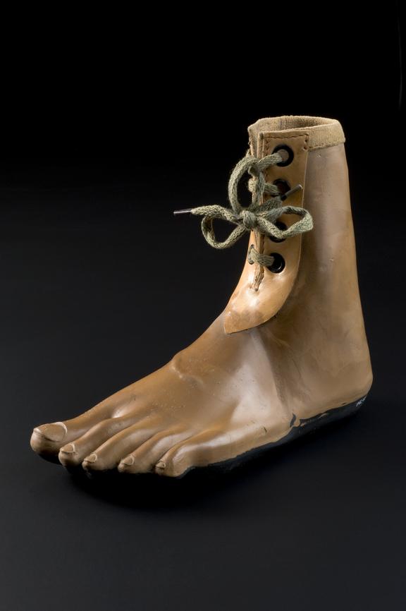 Jaipur artificial foot, for Symes amputee, made in India, 1982