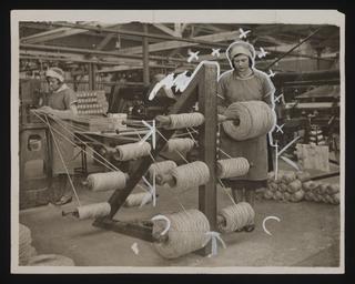 A photographic print of Industry, Textiles - Cotton, Workers