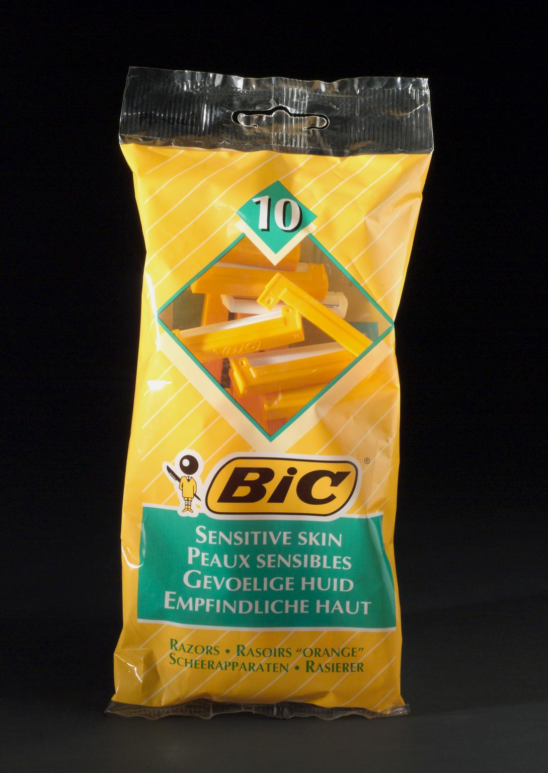 Bic disposable razors | Science Museum Group Collection