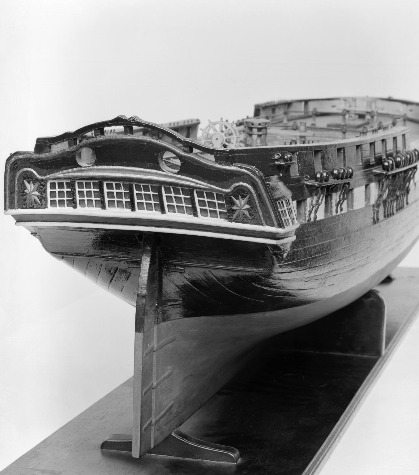 Contemporary dockyard model | Science Museum Group Collection