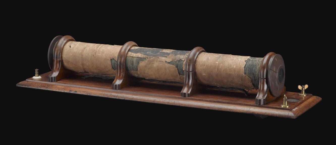 Whitehouse's induction coil, 1858 Science Museum Group Collection