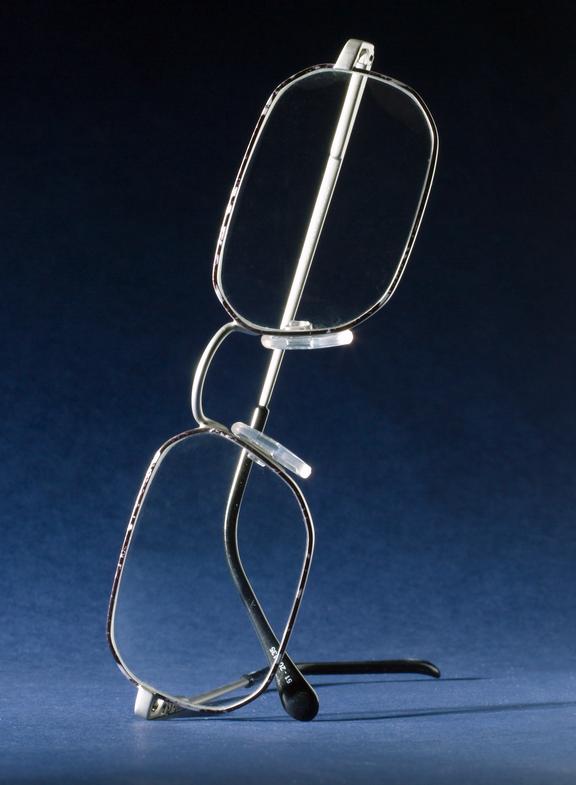 Pair of spectacles, nickel-free metal frames, silver colour