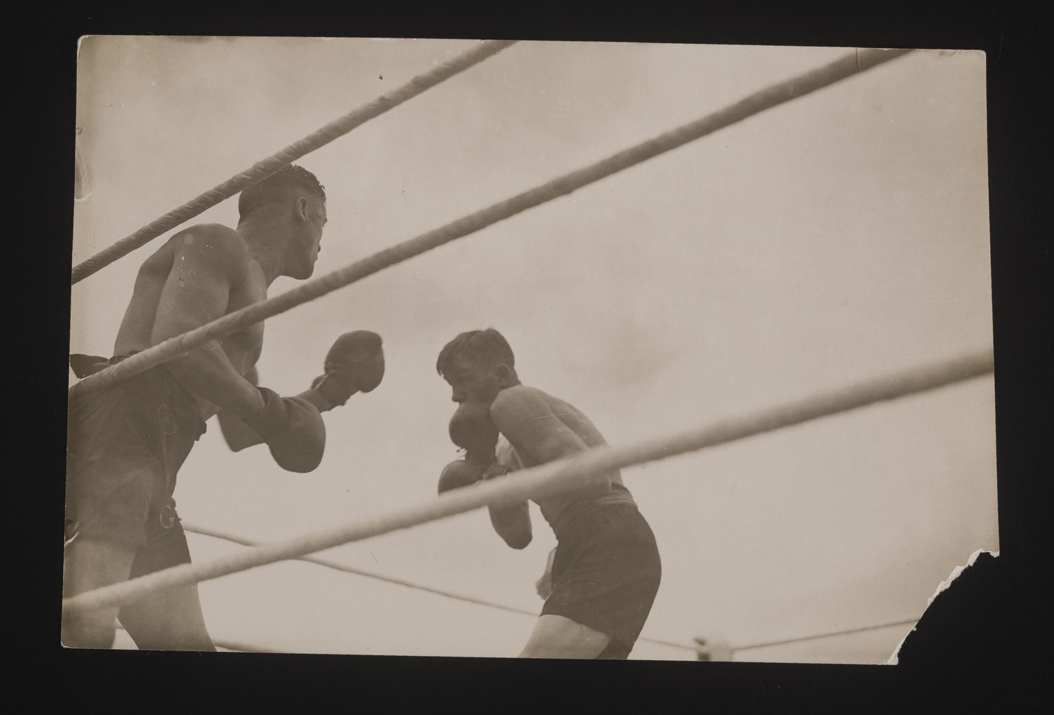 A photographic print of Sports, Boxing, General Only | Science Museum ...