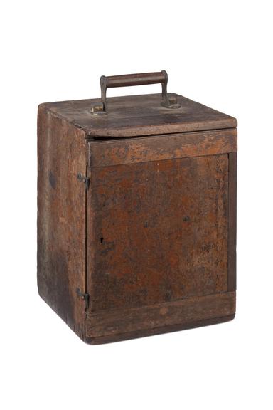 Case for Altazimuth Theodolite