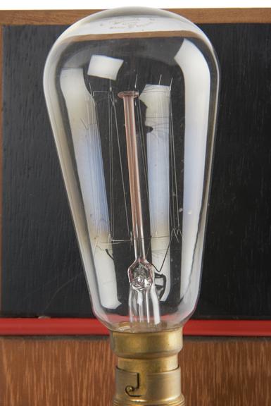 GEC Light bulb