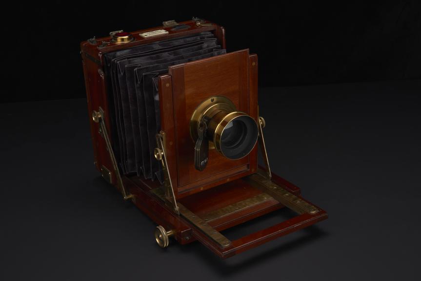 \"British\" Half-Plate Camera