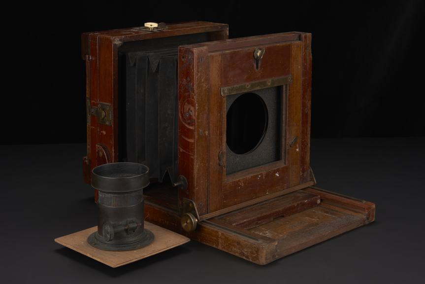 Billcliff Half-Plate Camera