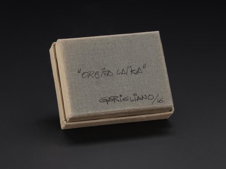 Box and packaging for Orbita Laika lapel badge