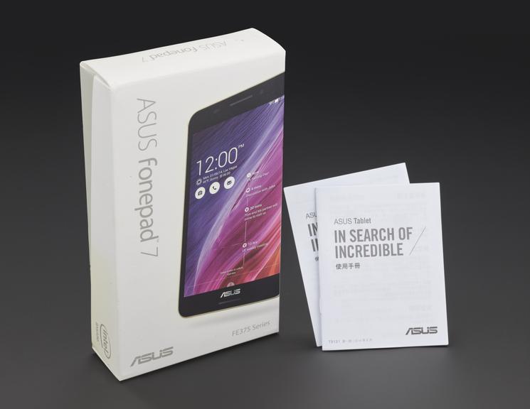 Box and packaging for Asus fonepad 7 FE375 Series. Made in China by Asus