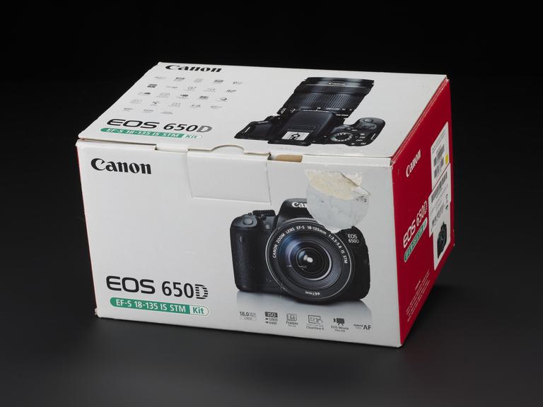 Canon 650D camera box (JW 12/10/2019 #2)