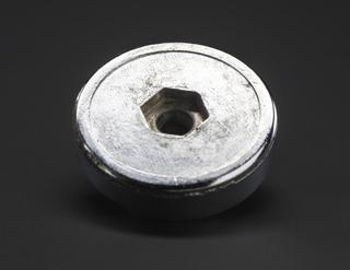 Metal bracket for camera mount