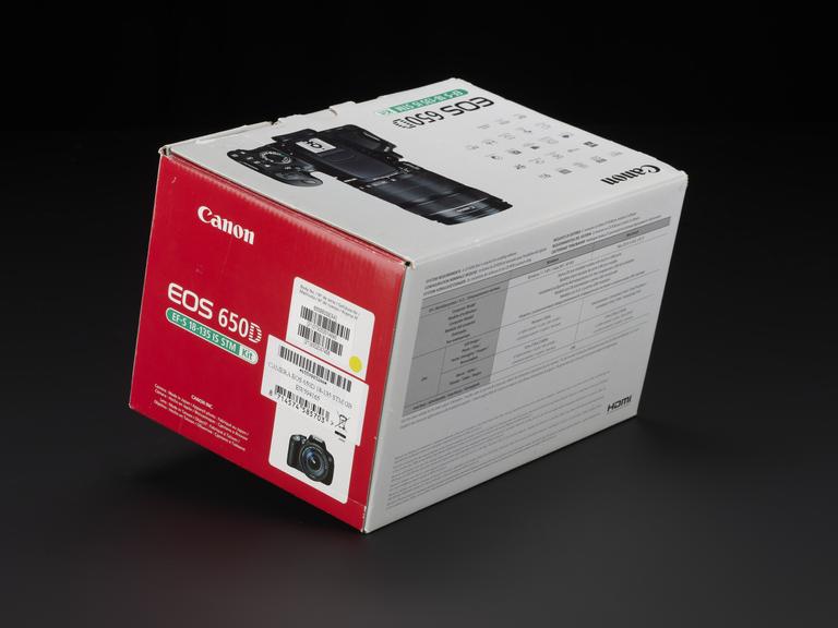 Canon 650D camera box (JW 12/10/2019 #2)