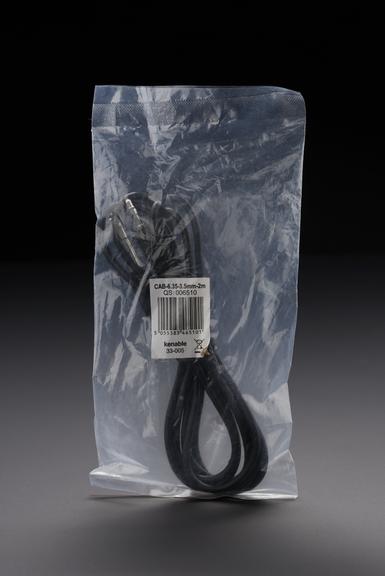 Spare audio connection cable, for communications (cables)