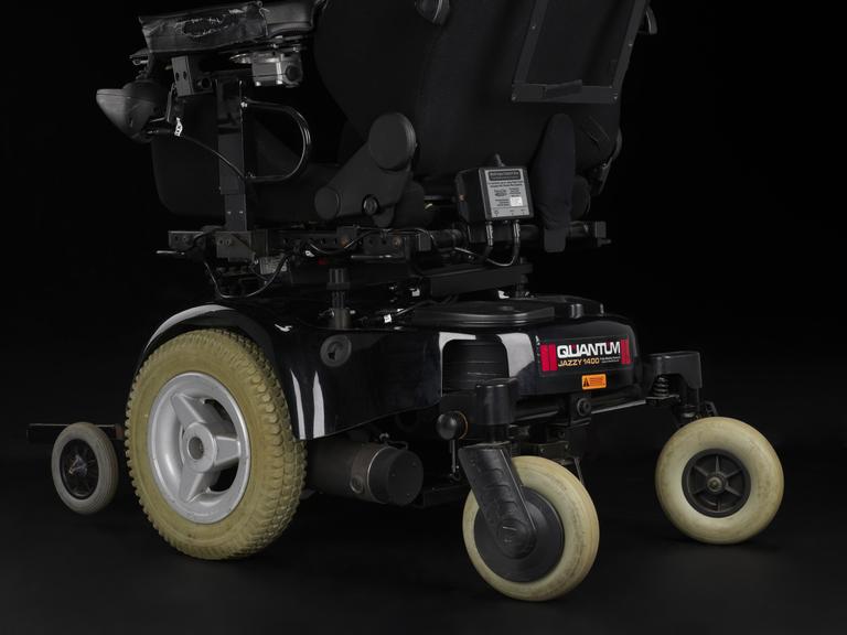 Quantum Jazzy 1400 wheelchair (JW 12/10/2019 #33)