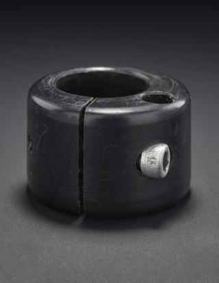 Cylindrical plastic clamp